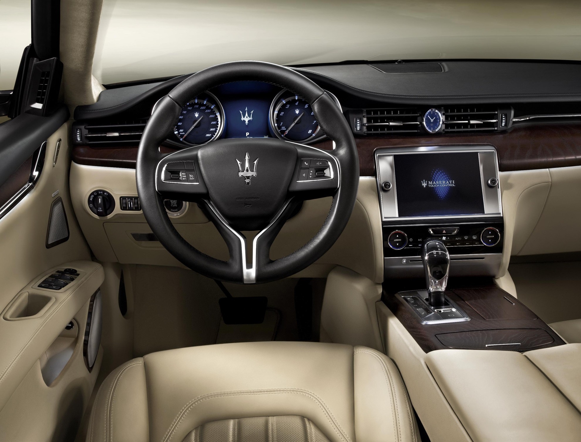 Maserati_Quattroporte-2013-07